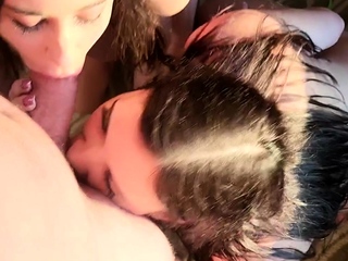 Amateur Teen Blowjob On Adult Webcam Show