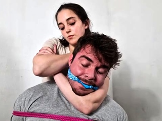 Liricaa Lamat – Speakuss – Speakuss Gets Smothered By